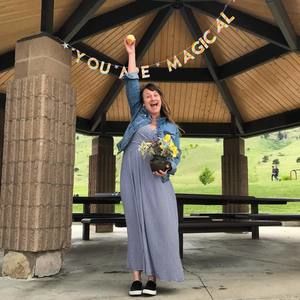 Meet your Posher, Lauren
